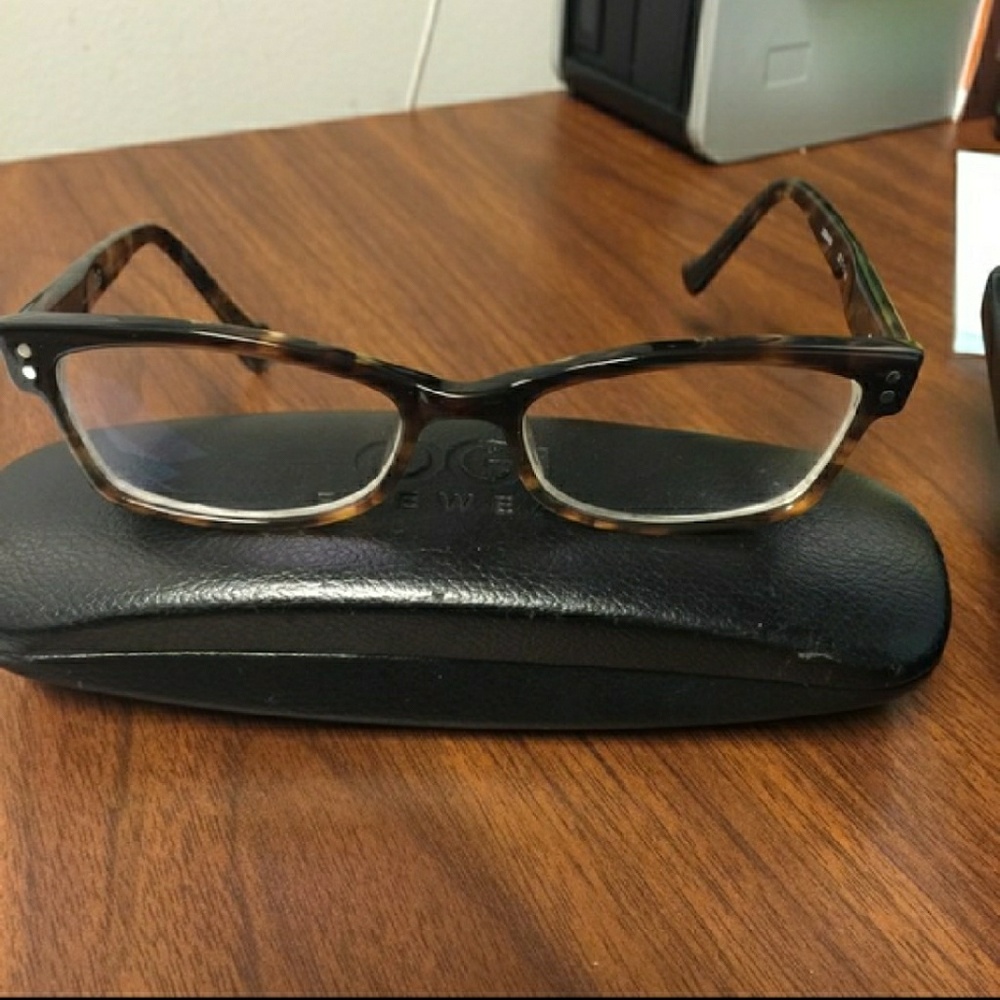 OGI eyewear